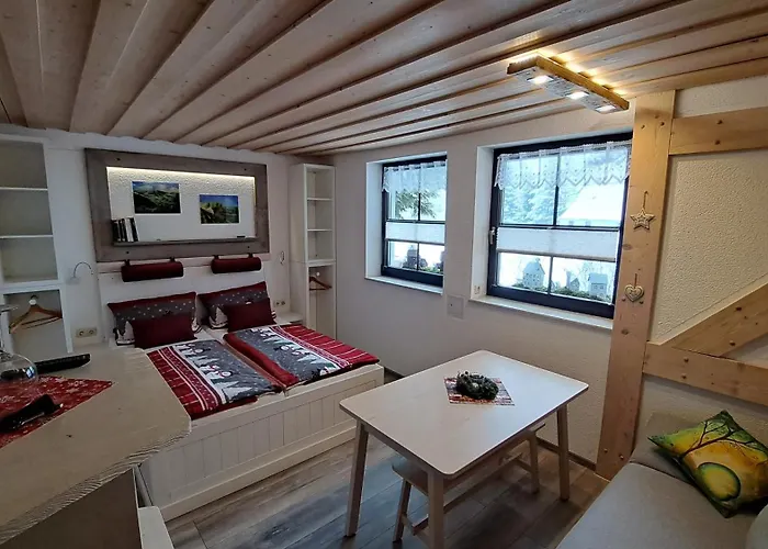 Ferienwohnung Aronia Garten
